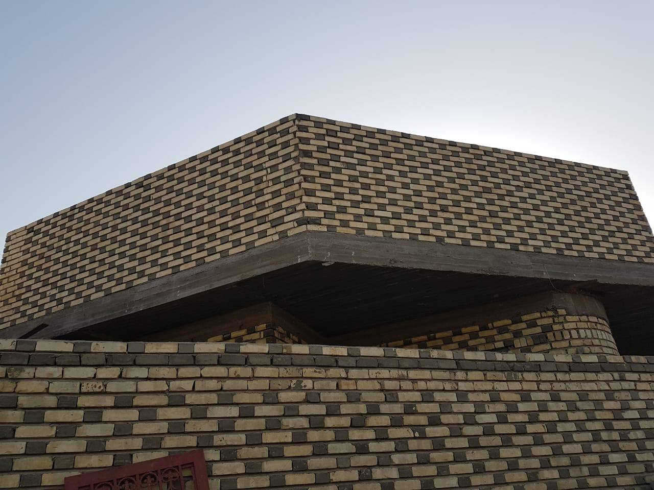 دار  طابق واحد 220 م مقابل بوابه المطار الخروج  بناء حديث مشمول بالتطويب فقط ترويج معامله عند فتح التسجيل 

يحتوي على غرفتين وصاله ومطبخ واستقبال وصحيات داخلية وخارجية وحديقه دار 
ارضيه مرمر صب مسلح طابوق جمهوري اشراف مهندس مكان مميز وقريب جدا عن شارع المطار الجديد

__العنوان المكتب /النجف الاشرف _حي العدالة _شارع المستوصف 
 
نستقبل جميع العروض التجارية في كافه احياء النجف اداره مكتب الميار للعقار 

🟨للاستفسار الاتصال على الرقم التالي او مراسلة الصفحة 
 
📞 عباس الجنابي ***********
📞عباس هاتف الشايب ***********
