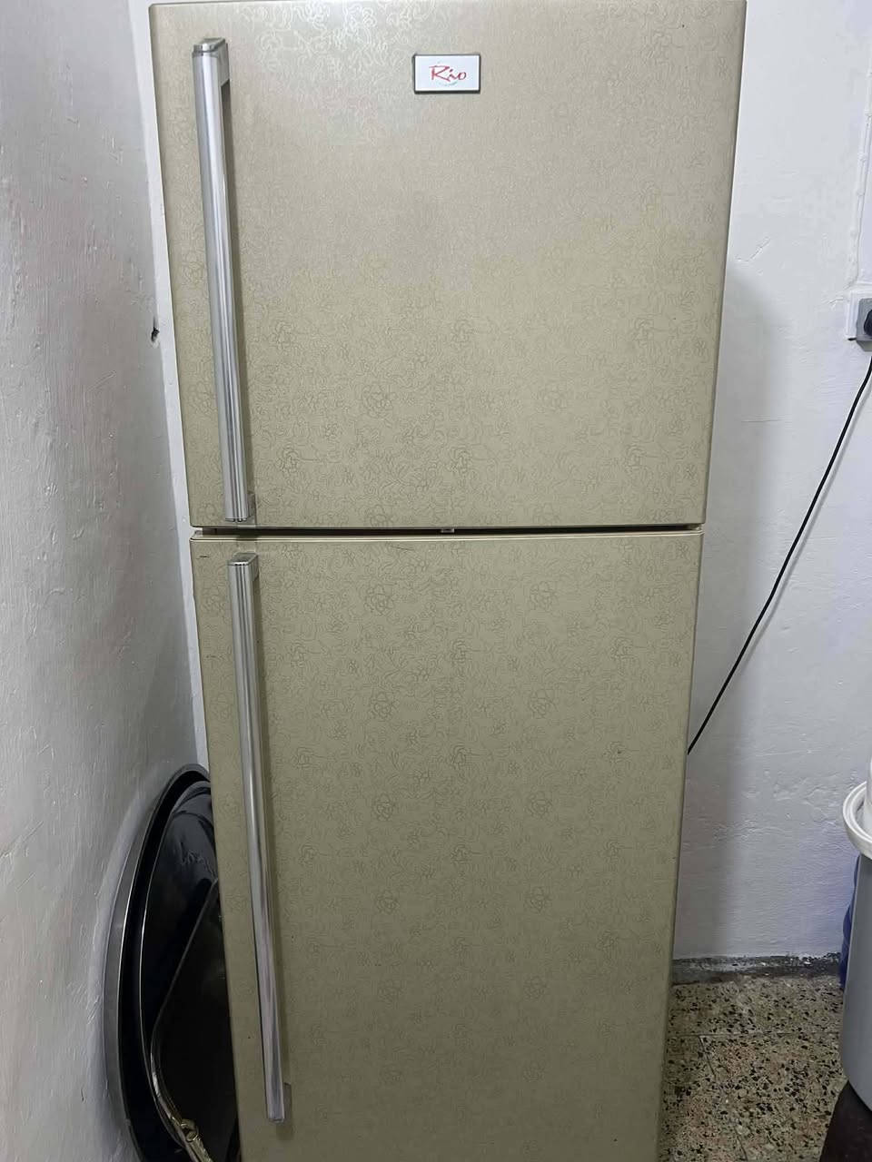 للبيع سعر ٢٠٠ وبيه مجال


**إذا كنت صاحب هذا الإعلان وتريد حذفه لأي سبب، رجاءا أرسل رسالة إلى الدعم الفني**