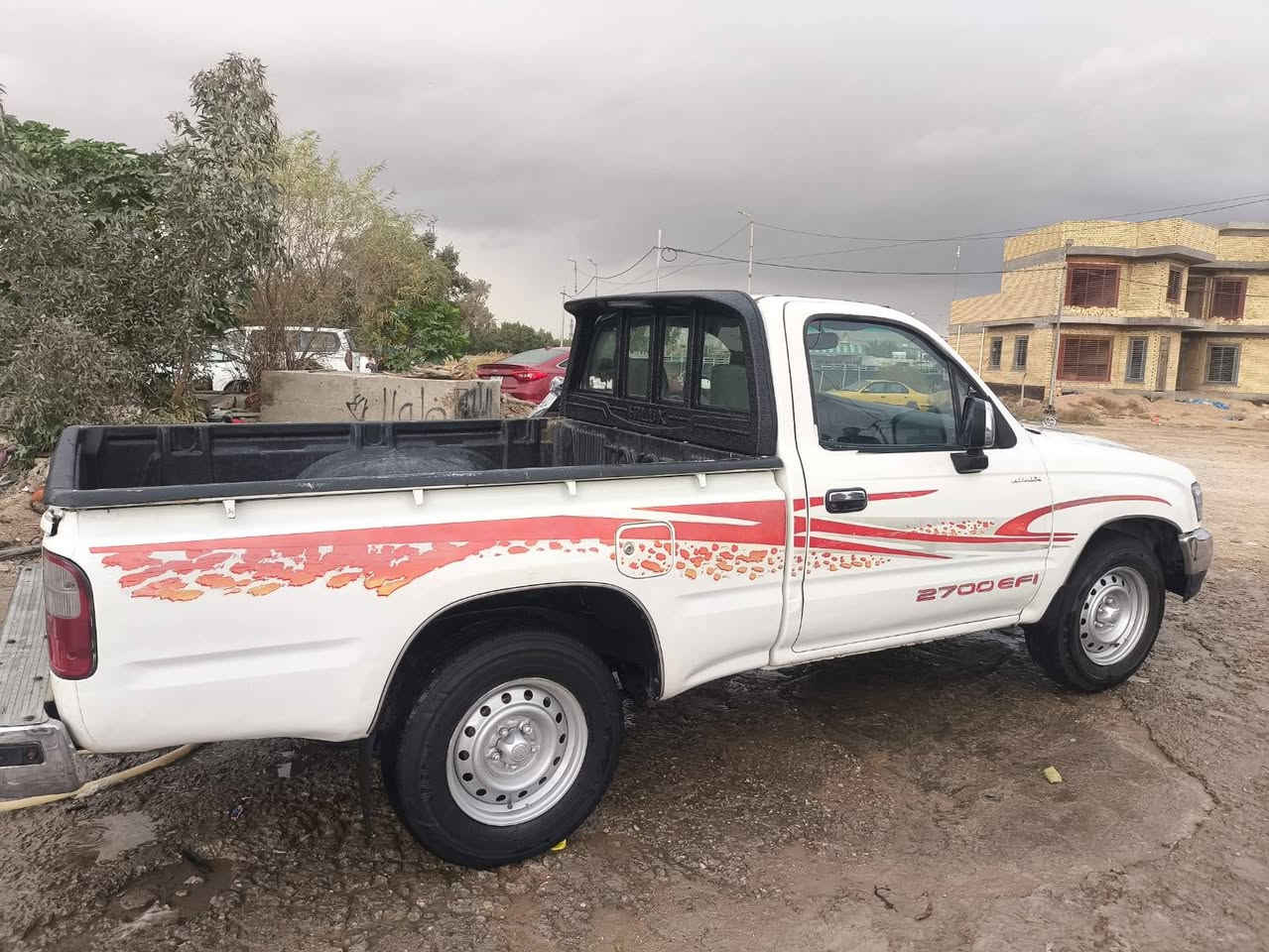 سلام عليكم السعر 87 وبيه مجال 
بيكم للبيع جمره 2002 مكفوله من ضربه وتبديل

محرك مامفتوح وكير شاصي حداديه كهربايات تخم تايرات

رقمه واسط لل29 سياره جاهزه تحويل مباشر 

اتصال مكانه ديوانيه *********** سياره مال جناي
