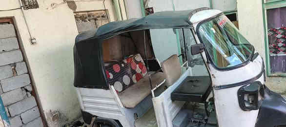 السلام عليكم التكتك للبيع بدون اوراق السعر 750 عنوان خان بني سعد. ‏‪***********‬‏
