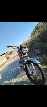 دراجه كلك للبيع قفل 200 محتاج وريد ابيعه مانقصه شي هندر واحد تشتغل كهر...