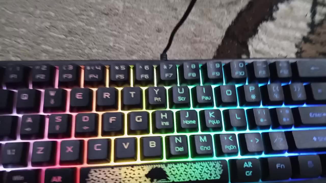 لبيع مزاد يبدي من 15 الف شغال جديد مال امزون  ما عندي توصيل الرقم ***********
