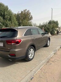 سورنتو ٢٠١٩ • محرك ٤ • نجف