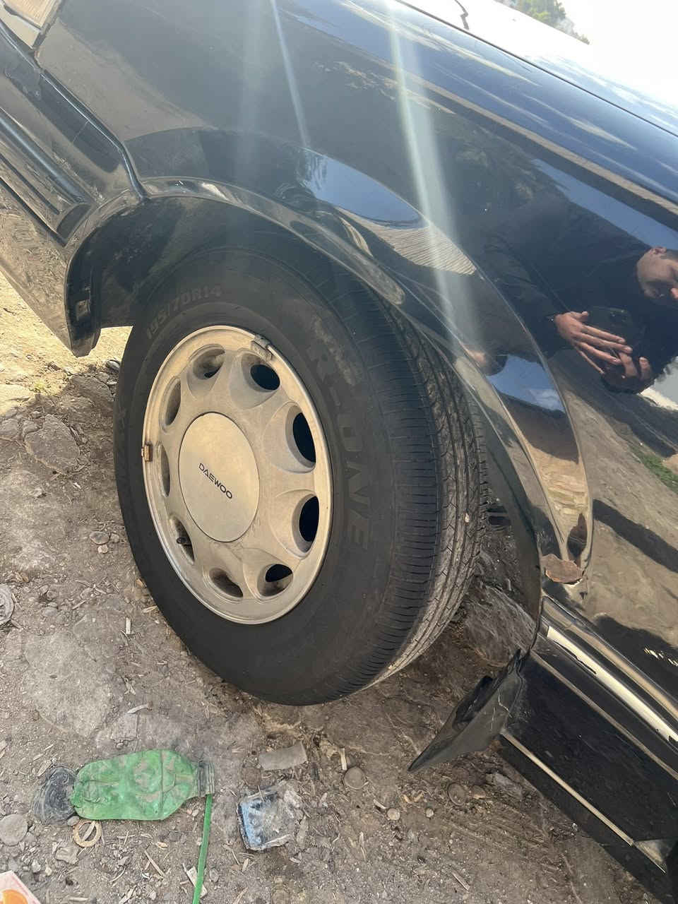 سلام عليكم
برنس دايو 

موديل 1994 

سياره لون اسود جديده جدا مضمومه السياره بلادي السياره بلادي  كهربائيات كلها شغاله اي نقص مابيها السياره جانت مضمومه  بعدها  المسجل عل كاسيت مال قبل. داخل جلد قبل مو جلد حديث  جلدها الاصلي السياره جدا نضيفه الاريل كهرباء. وصوره موجوده  مري جانبيات كهرباء شغالات جامات ٤ شغالات سنتر لك  شغال 
السياره احلا من الصور   رقم بغداد نكليزي سنويه لحد 2030 
تحويل ثاني يوم  هزه جديده 

السياره كامله مكمل 

السعر 45 وبيها مجال بسيط 
لتقيم سعرها بل مصبوغه ولتعبانه لسياره جديده جدااا 

العنوان بغداد العطيفيه 

***********
