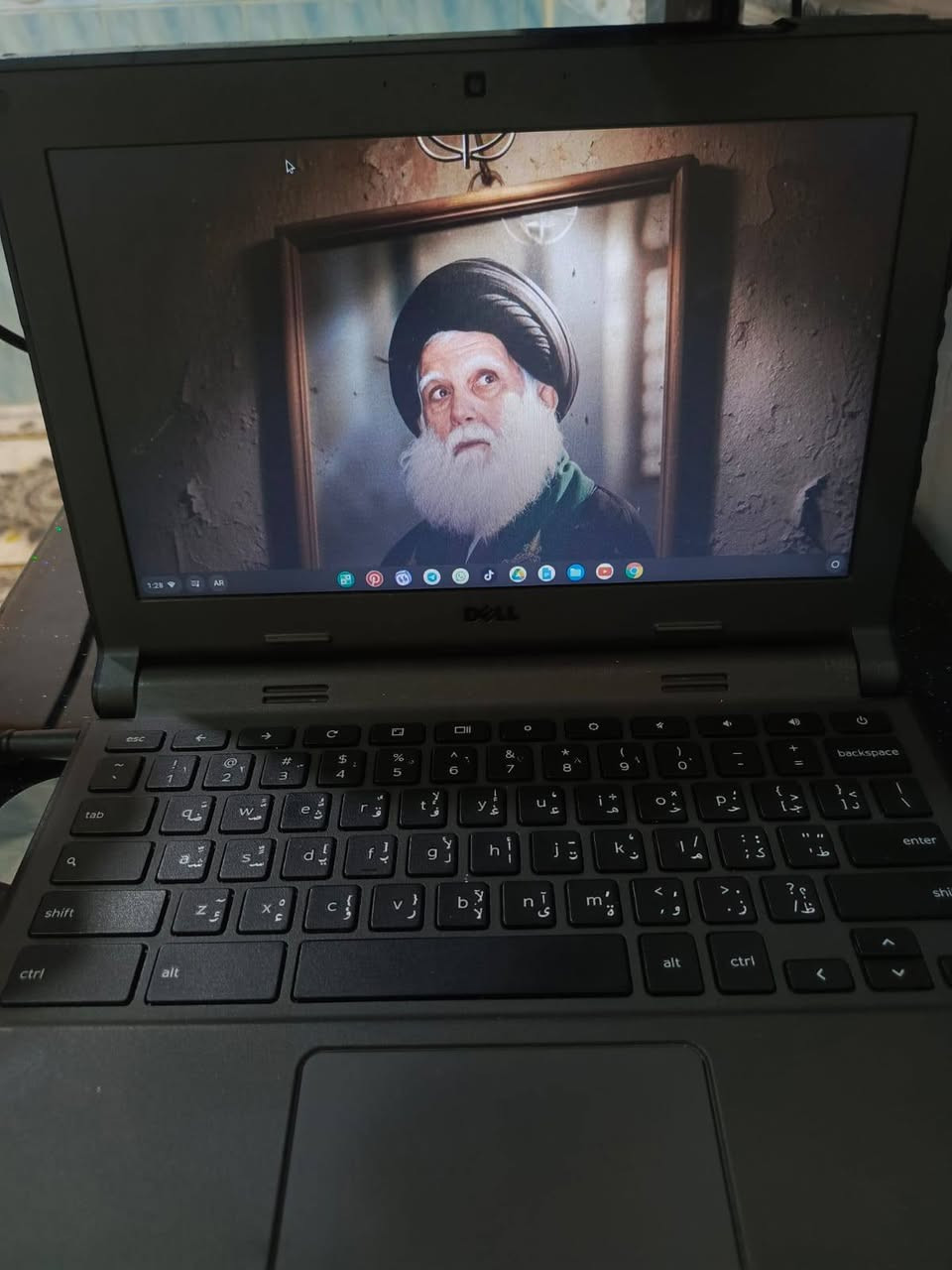 لابتوب للبيع Dell اندرويد كروم
النظافه 85 الابتوب جديد وما مستخدم
*ملاحظه الابتوب ما يشتغل اله ويه البطاريه مالته
والذاكره 4 كيكا
التواصل ع الرقم ***********
السعر 35 وبيه مجال
