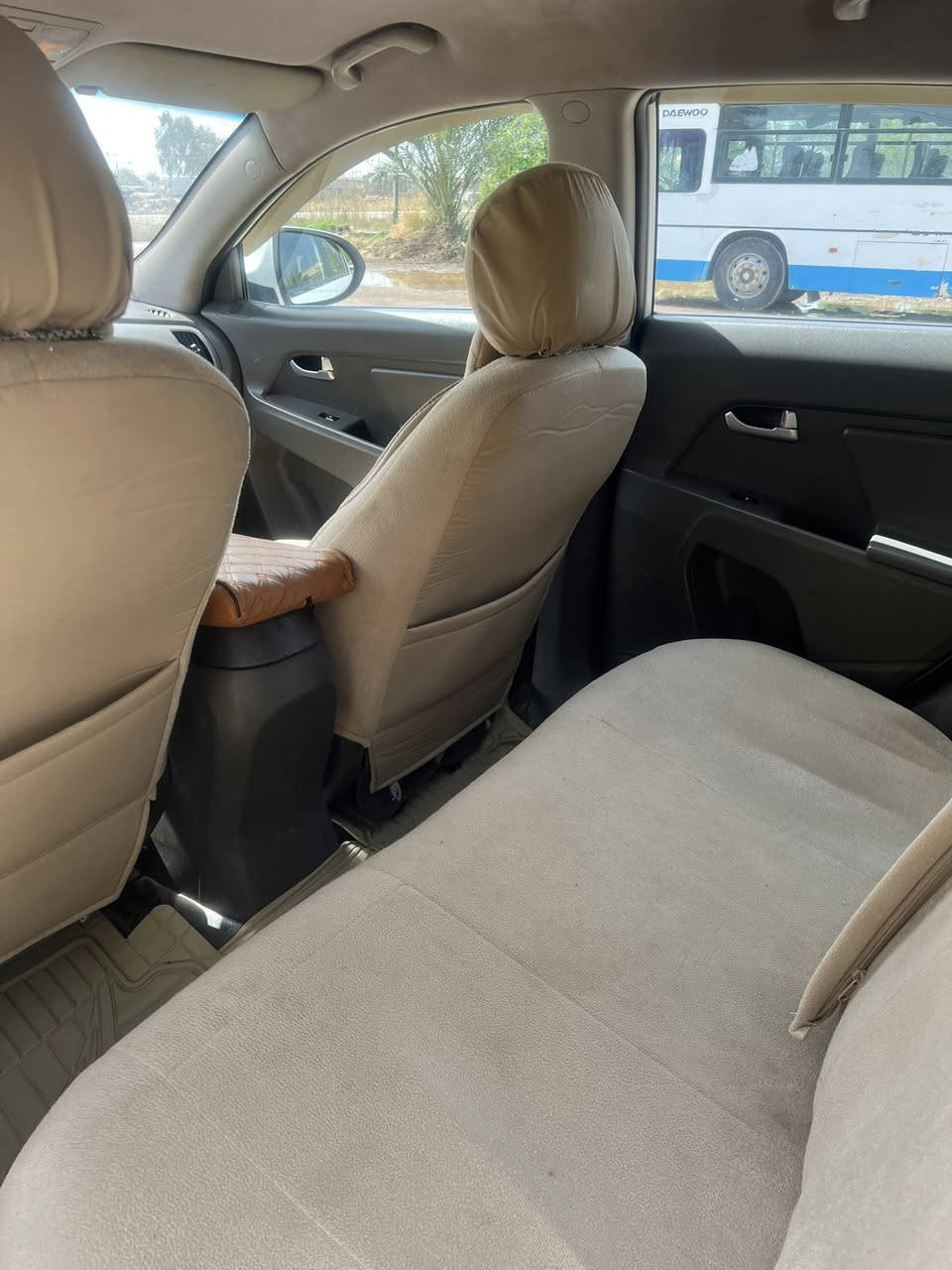 للبيع. سبورتج موديل 2013.  للأستفسار. ***********. غير متواجد على الفيس بك
