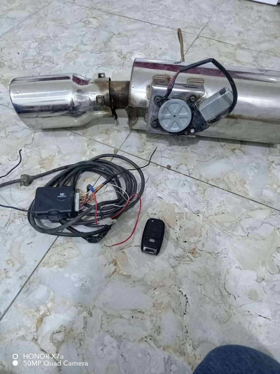 طزوز ريموت السعر 160وبيها مجال قليل


**إذا كنت صاحب هذا الإعلان وتريد حذفه لأي سبب، رجاءا أرسل رسالة إلى الدعم الفني**