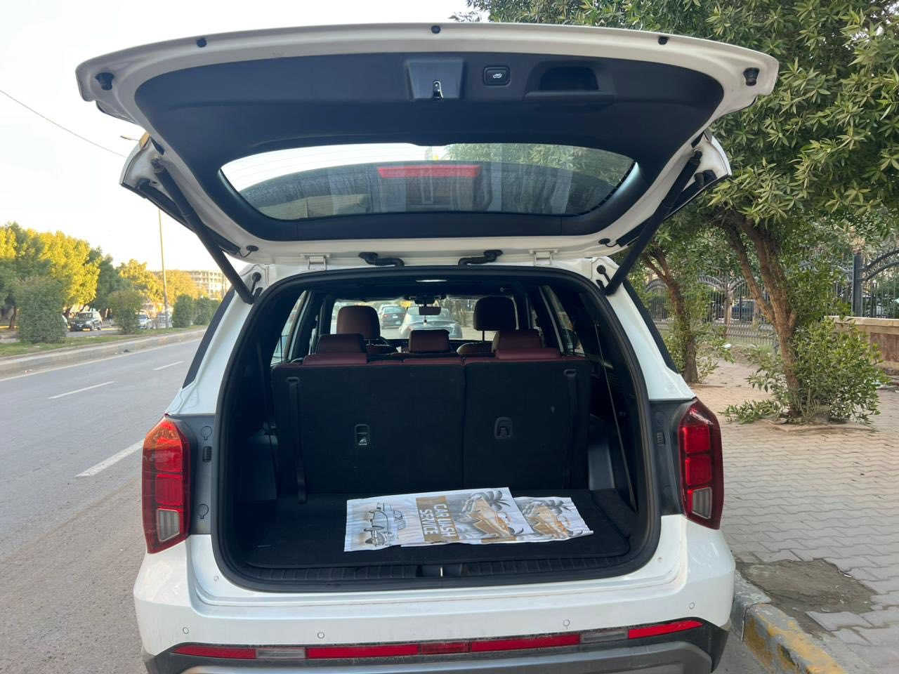 لسلام عليكم عندي بلسايد للبيع خليجيه ماشيه 38الف كيلو السياره ماخذه زيرو على ايدي مواصفات فول الفول مال الخليجي بنوراما بصمة تشغيل بصمة ابواب كاميرات محيطيه 360درجه جنطه كهرباء كشنات جلد 3قطع تبريد محرك 3500سته سلندر كشنات كهرباء تدفئى وتبريد بريك اوتو سايد بريك بصمه مانع نزلاق اوتو هولد شفتات ستيرن حساسات اماميه خلفيه شاشه دجتل  عداد الاكتروني كامرات ويه الاشاره بدشبول بردات ابواب كير ماوس وضعيات قياده متعدده وبعد هوايه مواصفات مكاني الكاظميه السعر المطلوب 380ورقه وبيه مجال ***********
