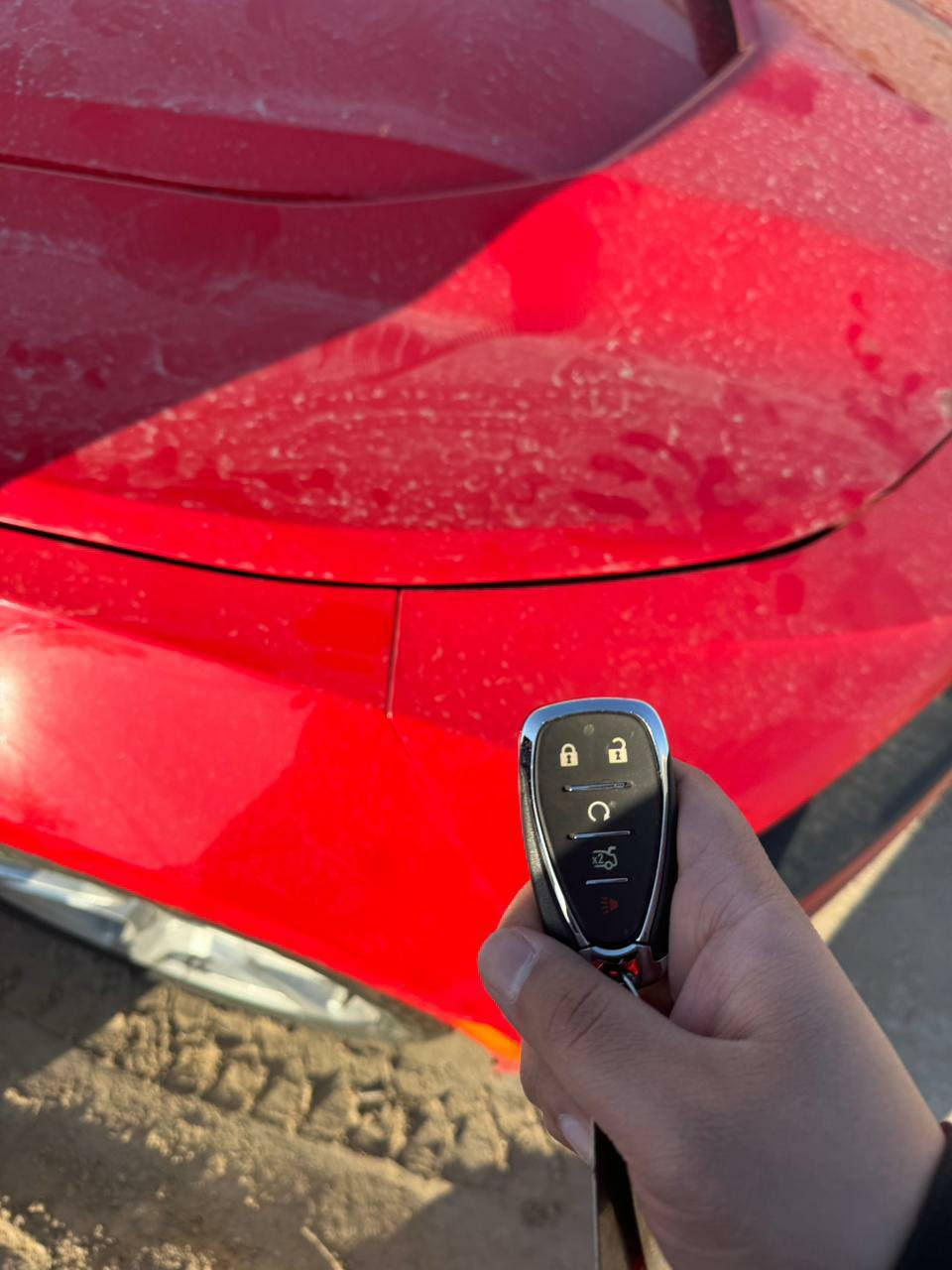 ياالله
كامارو موديل 2023 
حادث بجم تبديل جاملغ +بنيد 
بدون رقم 
محرك 2000 تيربو 
السعر 135
***********
