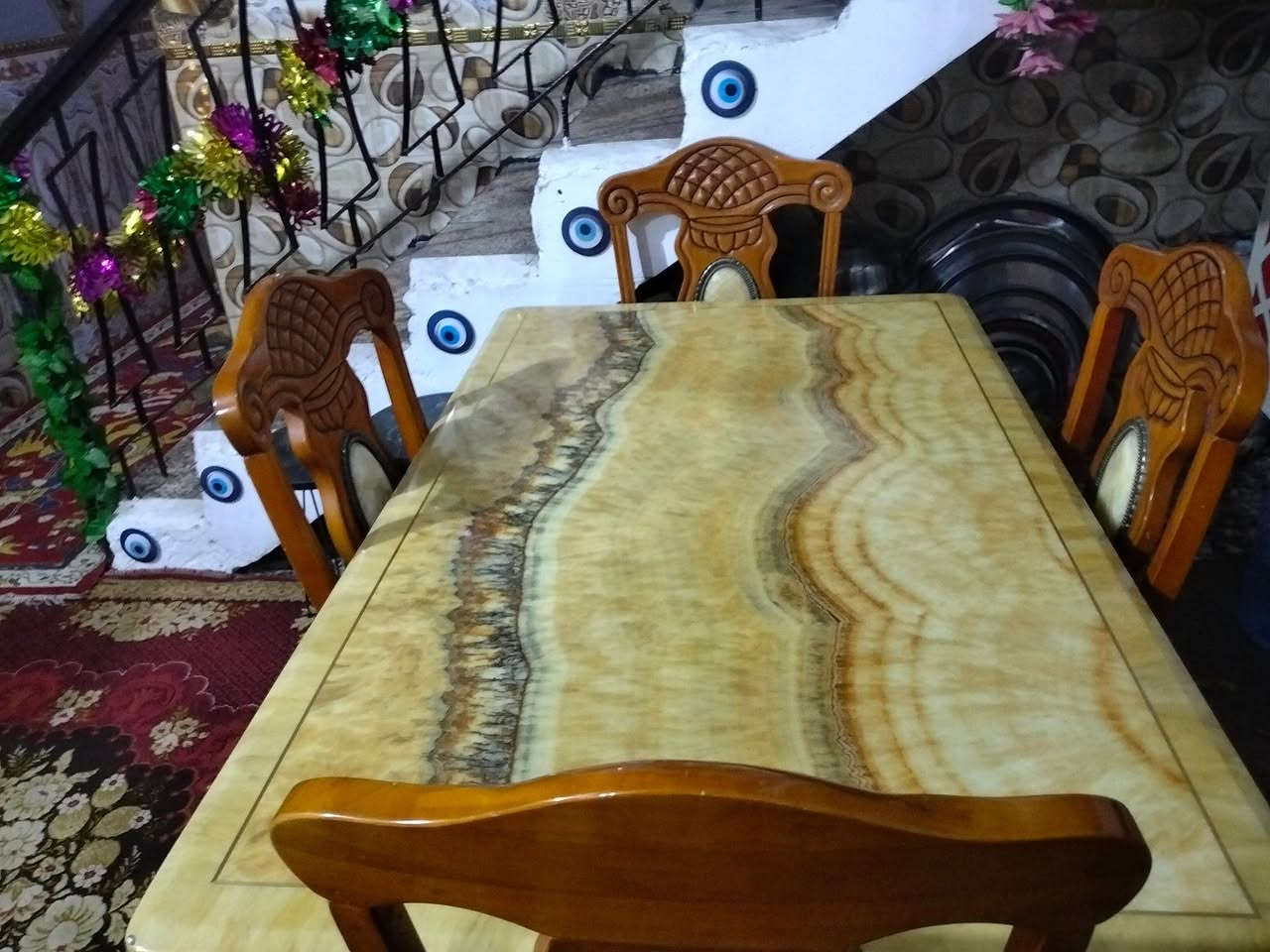 ميز طعام جداً نضيف خشب صاج ثگيل السطحيه مرمر ثگيل ويحتوي على 4 كراسي السعر 200


**إذا كنت صاحب هذا الإعلان وتريد حذفه لأي سبب، رجاءا أرسل رسالة إلى الدعم الفني**