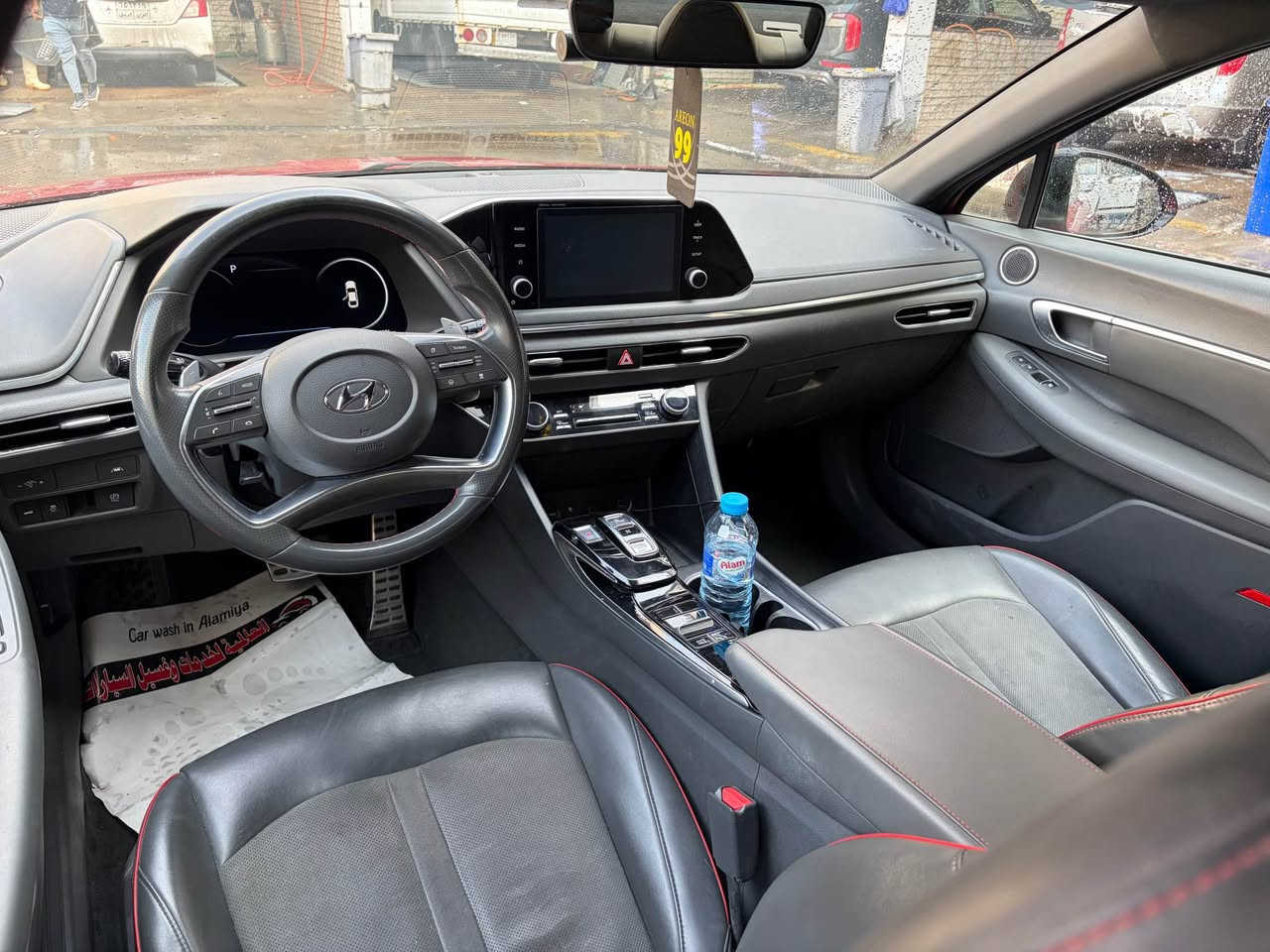 سوناتا موديل 2021 حره باسمي
ضررها بيها سرقة جاملغ واضح بالصور 
ماشيه 54 km
محرك 1600 توربو 
سعر 168 وبي مجال 

اتصال
0788 394 1927
واتساب 
*********** البصرة, العراق
