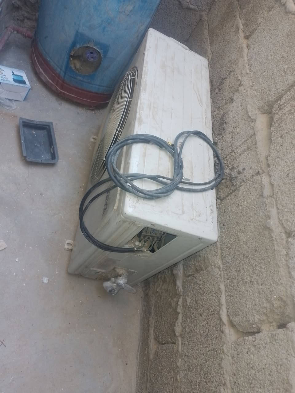 تفاصيل بلفيديو رجاء
سعره 100 اهل العتيك لاتعاملون. مكان مدينه الصدر


**إذا كنت صاحب هذا الإعلان وتريد حذفه لأي سبب، رجاءا أرسل رسالة إلى الدعم الفني**