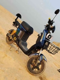 وبركاته ماطور شحن R9 برو ماكس مستعمل اقل الشهر بعده جديد أغراضه كاملة ...