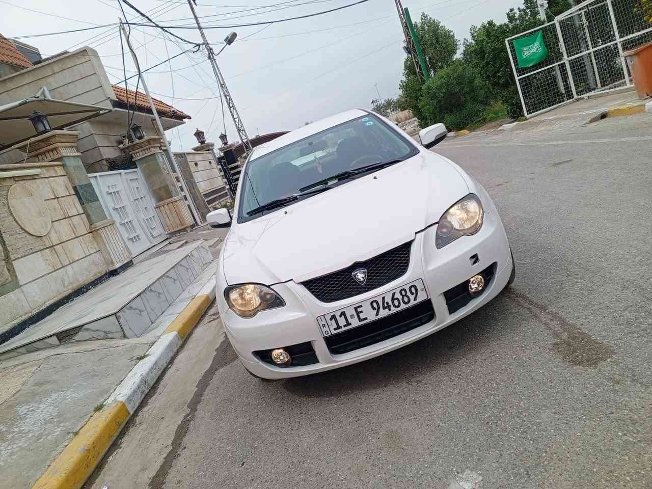 السلام عليكم ابروتون موديل 2013سياره جاهزه كير محرك تبريد ثلج سياره جديده اخت الزيرو ربع مذب عليه رقم بغداد دولي بسمي شاشه كامره سنتر لوك السياره بل عافيه على ياخذه مكان بغداد حي العامل السعر 73وبيه مجال حك الجيه والشراي يتصل ***********
