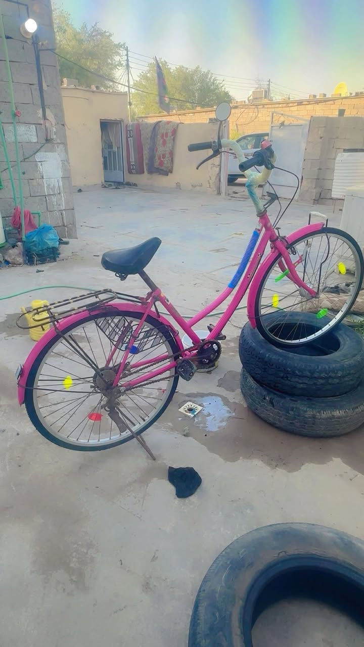 سلام عليكم باسكل للبيع عنوان بغداد زعفرانية السعر100 بي مجال اتصال الرقم***********
