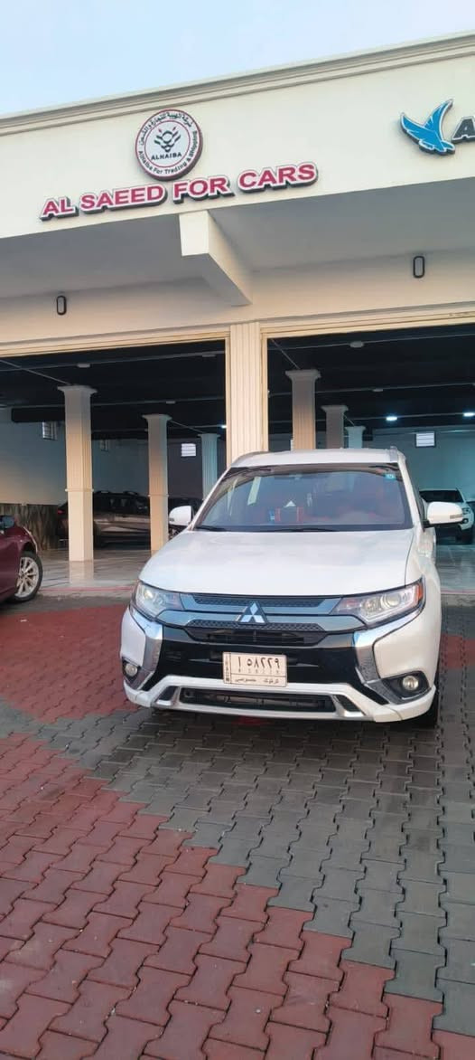 السلام عليكم ورحمة سياره ميسوبيشي أوتلاندر ستيشن كهرباء هايبرد بانزين 2022 رقم كركوك شرط التحويل
السعر 175  بيها مجال ***********
