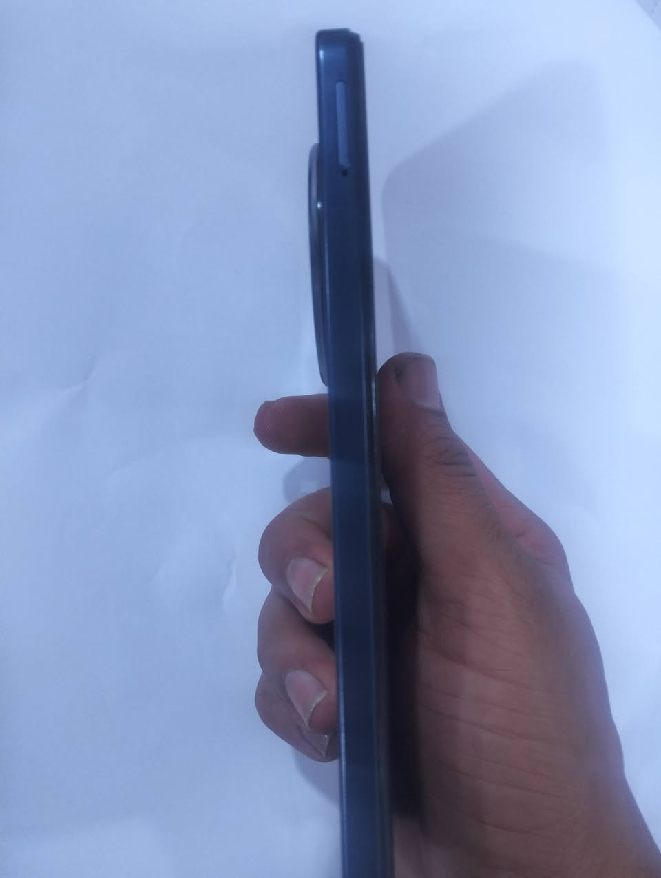 السلام عليكم ورحمة الله وبركاتة 
جهاز ريدمي 14c 
ذاكره 256
رام 8+8
كامرة 50MP
نضيف جدا وما مفتوح شرط 
السعر 125 نهايتو 
مكاني حي الميثاق 
رقم الهاتف: ***********
***********  اتصل او راسل عل وتسب
