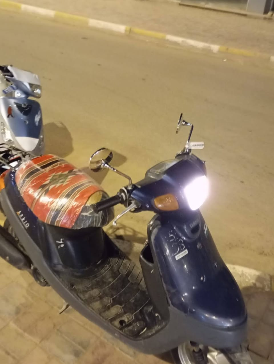 السلام عليكم بطه للبيع موديل 2000مكفوله كفاله عامه مكينه مامفتوحه برغي العنوان كربلاء طويريج السعر 450 وبيه مجال اتصل وبيك خير وتدلل ***********
