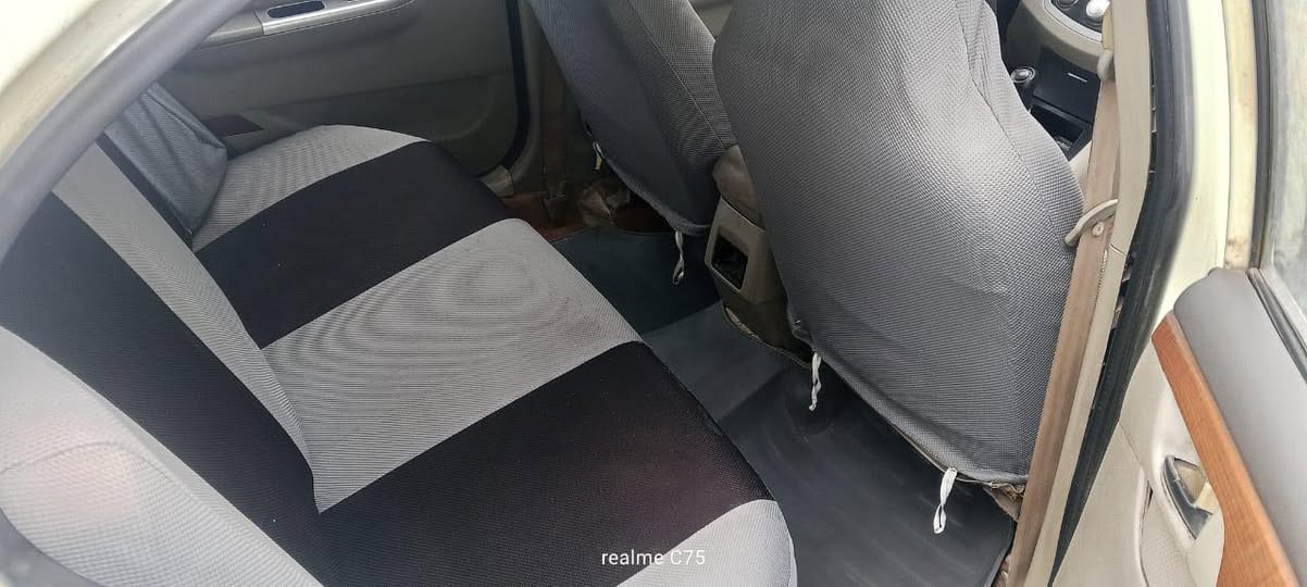 سلام عليكم
ليڤان 620  صيني موديل 2014
وكالة عامة بأسمي راعيها بل عمارة
رقم بصرة سنوية منتهية حداده جديده  كير محرك تبريد تخم تاير  جديد باتري جديد
بيه خياسات بالبيبان واقماره يم التنته
سعر 35 وبيها مجال 
***********
موجود واتساب
