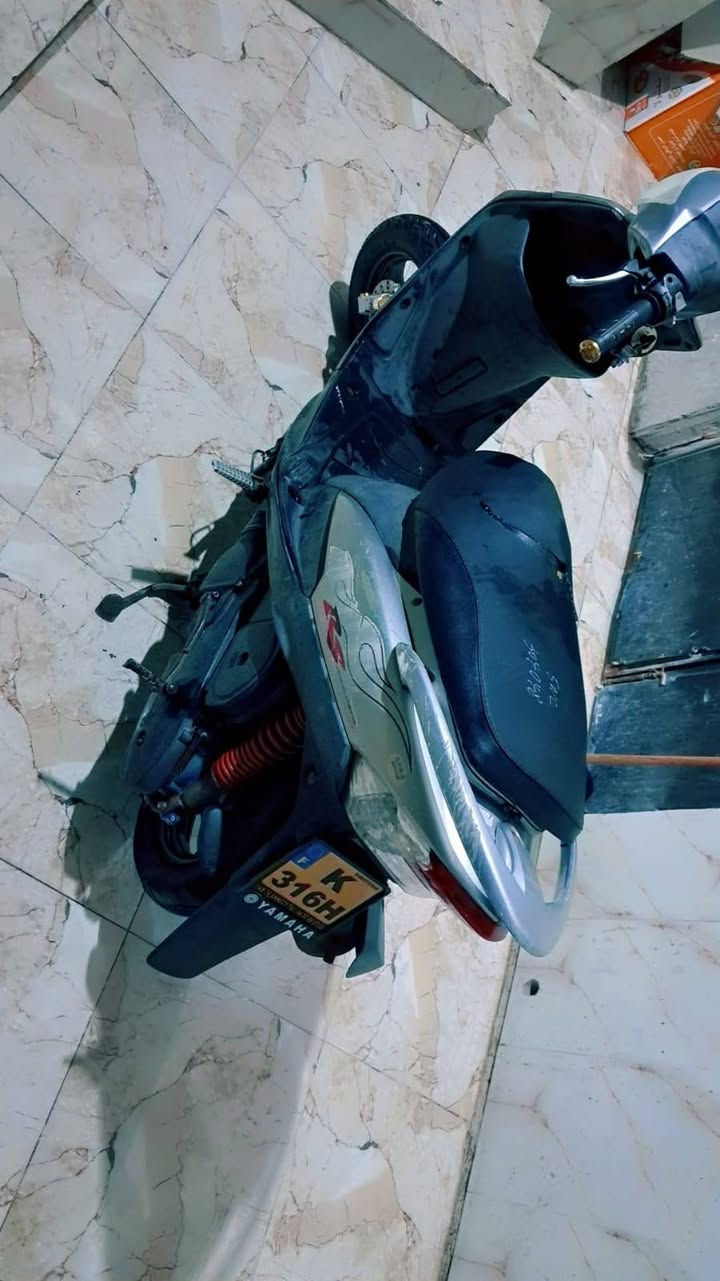 سلام عليكم شباب دراجة ماكس عدله البيع 
دراجة كلها على البلاد الله شاهد كلشي ما ناقصها 
دراجة رايدها ب 1150وبيها مجال بسيط مكاني البصره شط العرب الجزيره تعال خاص اني بخدمتك مستعجل على بيعتها


**إذا كنت صاحب هذا الإعلان وتريد حذفه لأي سبب، رجاءا أرسل رسالة إلى الدعم الفني**