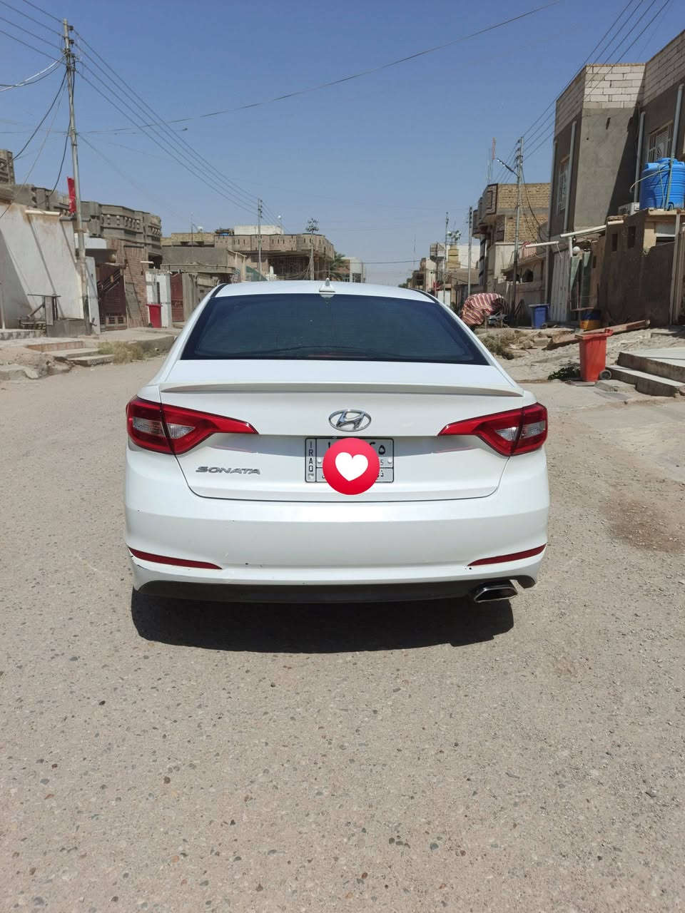 سلام عليكم سوناتا للبيع موديل 2015 وارد امريكي بيه جاملغ وبنيد سياره جاهزه بيع  مستعجل (120) وبيه مجال ***********
