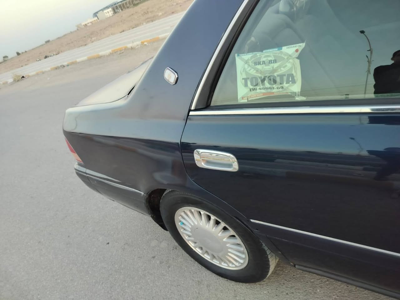 سلام عليكم راس ثور موديل97 نيلي رقم بصره نكليزي  سنويه جديده هزته بعدهي مامنتهيه مكفوله كفاله من ضربه والكص والنقل والتجيه والكلبه  كرستال اصل مكينه   وكير فيفيتي مكفولات شرط الفحص تخم تاير حداديه جديده وره وكدام دواخله حلوه حيل تنتته لايلون شاشه تاب  سياره جاهزه من كلشي سعر68  مكان ناصريه ***********

