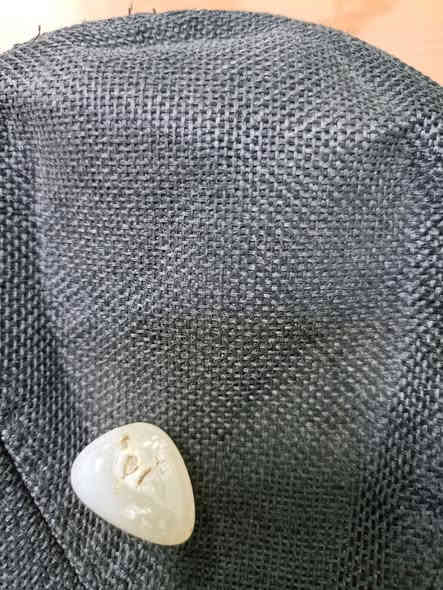 السلام عليكم ... عندي هاي الاحجار ... للبيع .. طلعت عندي من بضاعه مستوردة من هونك كونك... خلي سعرك والرزق على الله واتساب *********** بغداد
