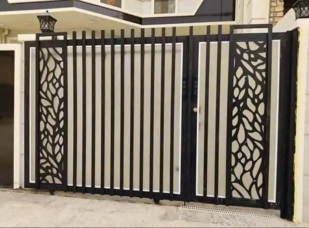 السلام عليكم 
حداد جوال تصليحات الأبواب الخارجيه والداخليه والسقائف ومحجر الدرج تغليف زجاجي مناور والسقائف بنواعها داخل بابل مستعدون لعمل جميع انواع الحدادة 
ابواب شبابيك قمريات جينكو كيسبان سندويج محجرات دروجة كابون 
برودكس واجهات درج طوارء 
اتصل او راسلني على الوات ساب  
***********
*********** حلة, بابل
