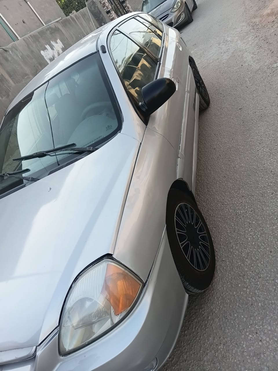 السلام عليكم سياره كيا ريو موديل 2004 سياره مصبوغه حزام جماليه وضرب جاملغ امامي محرك 1600 وكير مكفولات سياره تبريد بي نقص بصيط سياره احله من صوره رقم سياره بغداد سعر سياره 47 وبيه مجال مكان سياره بابل مشروع المسيب        ***********
