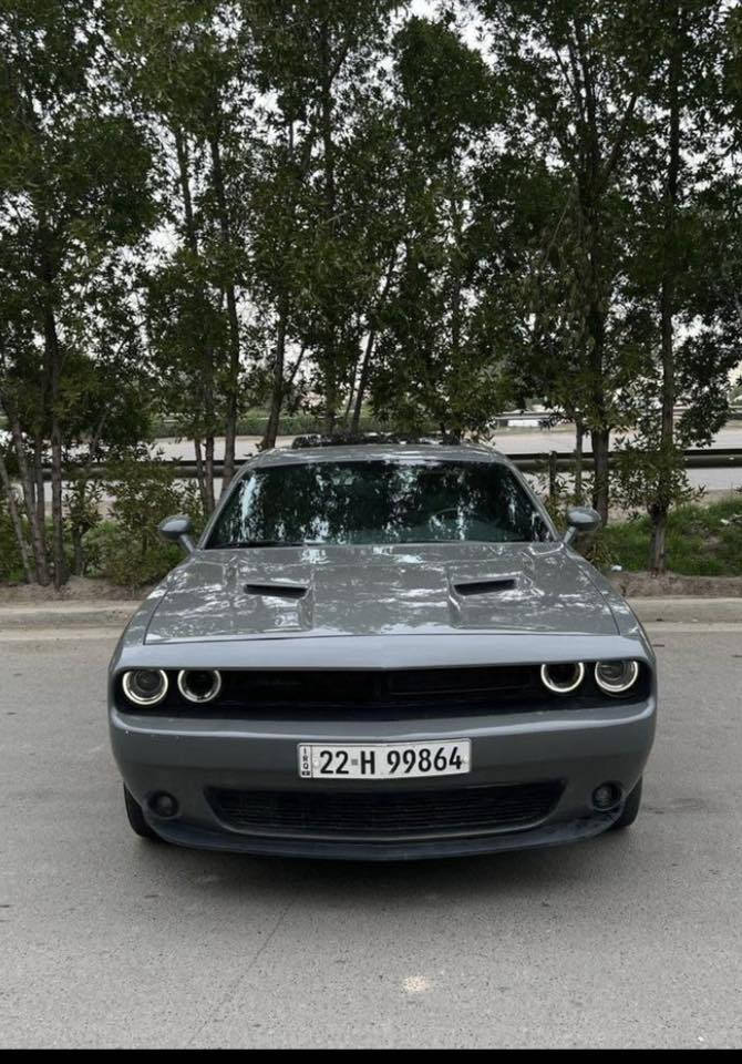 جالنجر 2023 sxt plusاخر اصدار
لون سمنتي مميز بيها فتحه 

ماشية 13 الف mi

حادثها امريكا خشم الجاملغ الامامي فقط
وبالعراق باب وجاملغ وشويه بارد الخلفي 

السيارة كلش جديده وكلشي موضح بالصور حتى ماتعبكم 

. موقع السياره  بغداد- المنصور
***********رقم صاحب السياره
سعرها 115 كلش كلش كلش متوازي ع السعر صار عندي ضرف ولازم ليوم تنباع
