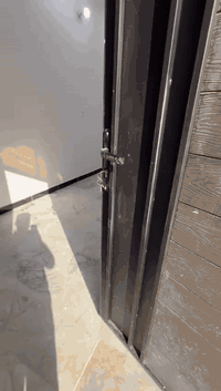 الغزاليه زراعي للبيع 100م قرب الشارعالعام مودرن تصميم تركي درجه اولى مرمر سيراميك للاستفسار ***********
***********
