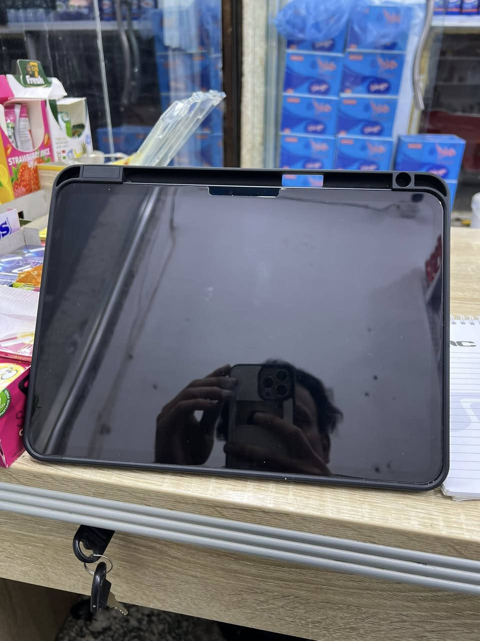 سلام عليكم ايباد 11ام 4بطاريه 97جهاز آخر جديد سعر  خاص ***********
