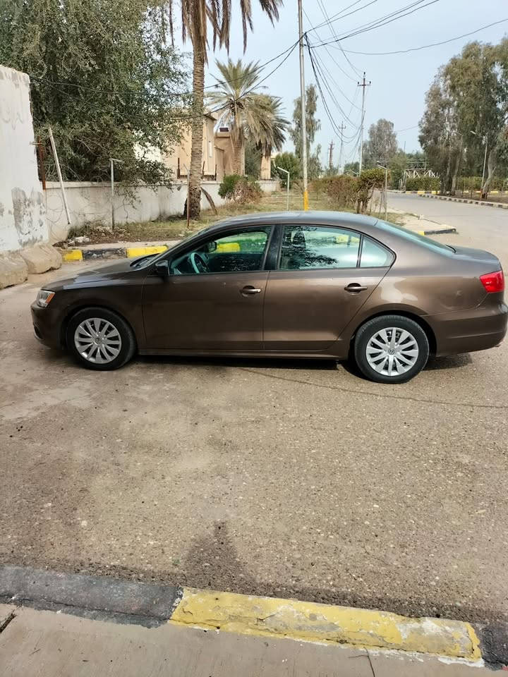 سلام عليكم جيتا ٢٠١٢ رقم اربيل
خليجي ماشية ١٣٥ الف 
السعر 87$ 
***********
العنوان بغداد
