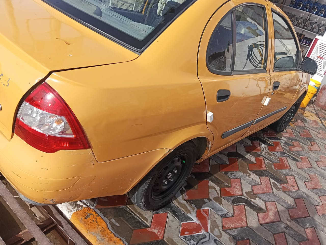 طيبه موديل 16 بيهه ضربه باب و جاملغ مكينه لا تنقيص ولا تبخير تبريد خير من الله تخم تاير حداديه جديده السعر 35 موجود بس على لواتساب ***********
