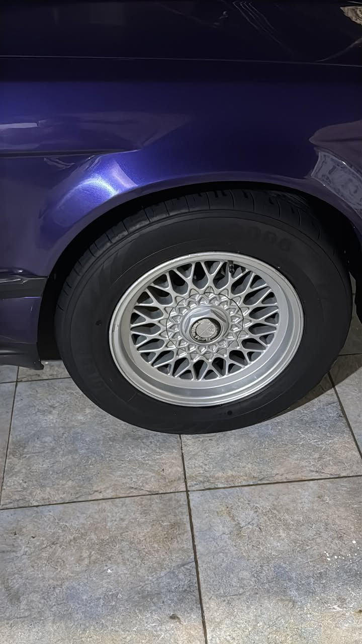 السلام عليكم
للبيع (Bmw 1993 730 V8) سياره فول مواصفات وجاهزه كل نقص مابيه سياره دبل جام دبل ارباك دبل جكمجه كشنات جلد كهرباء تبريد ثلاجه كير مكينه بشرط صدر امامي خلفي ب الكارتون تخم تاير مصبوغه عام اثر جراد لا ضربه ولا طخه دعاميه اماميه ام البواقه رقم بغداد ب اسمي مكانه الكوت( ***********) متواجد ع الخط وع الفيس والشراي بي خير ويدلل 🤍
