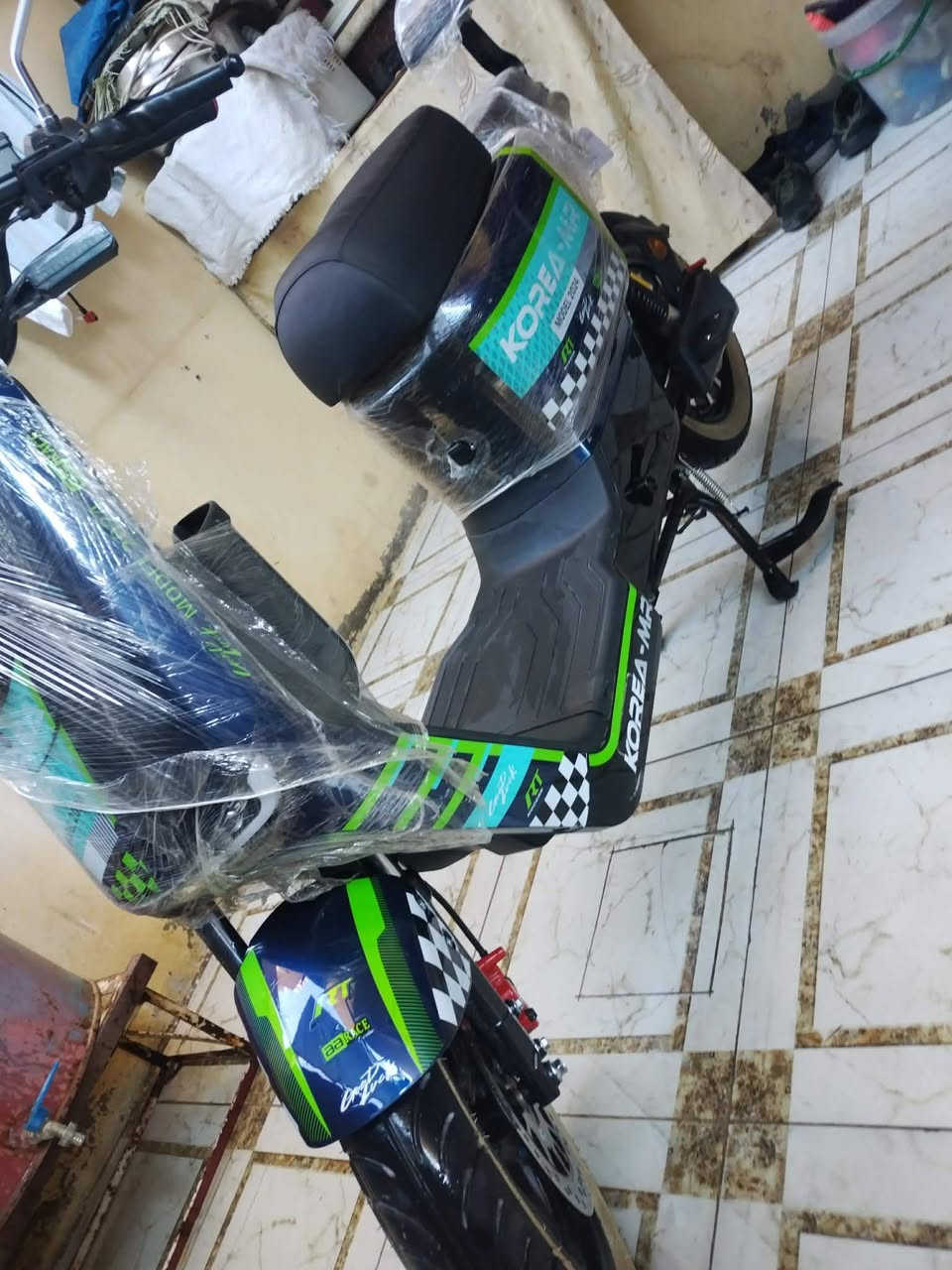 ماطور شحن للبيع R11 Koria _mR موديل 2024 5بطاريات مستعمل قليل
السعر 700 وبي مجال للتواصل ***********
