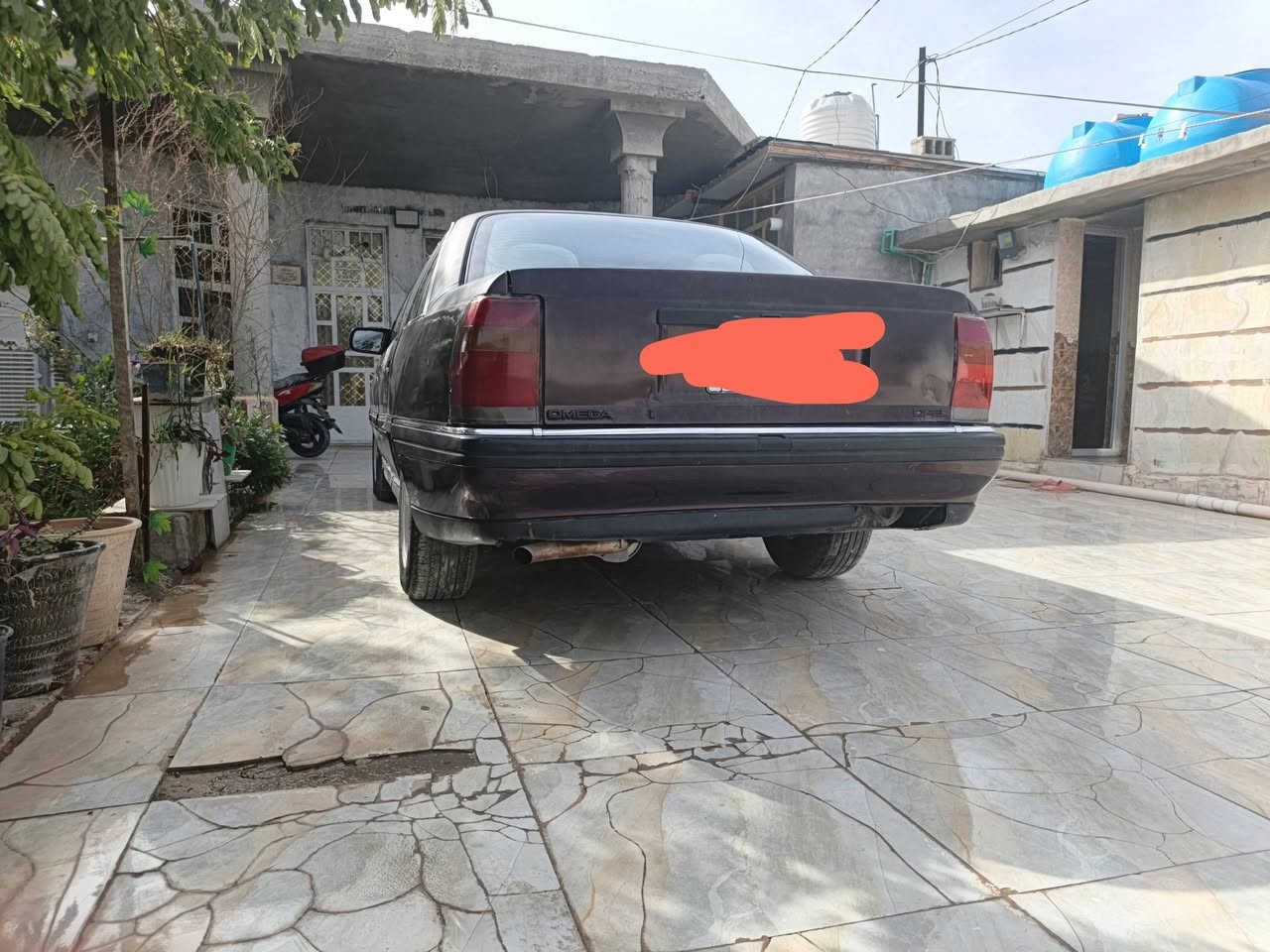 سلام عليكم اوميكا للبيع موديل 92 تخم تاير جديد سنويه بأسمي محرك بلادي لاصرف ولا بخار   الرقم ***********
