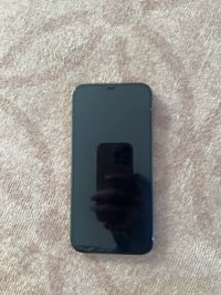 جهاز ١٢ برو ماكس استخدام نظيف ضرر فقط بظهر الجهاز بدون ضرر بالكامرات م...