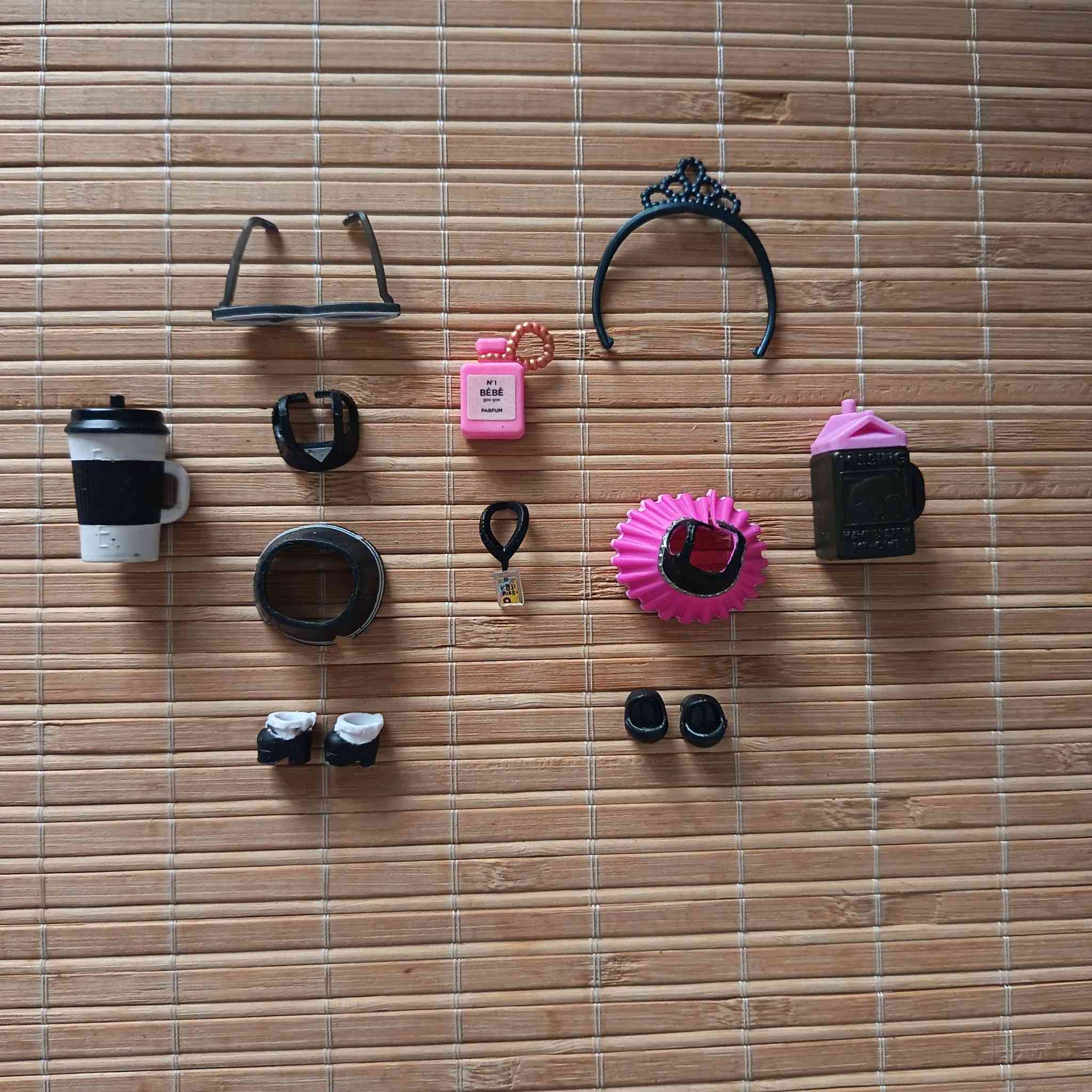 مجموعات ملابس واكسسوارات لول صغار
سعر المجموعة الوحدة ٥ الاف


**إذا كنت صاحب هذا الإعلان وتريد حذفه لأي سبب، رجاءا أرسل رسالة إلى الدعم الفني**