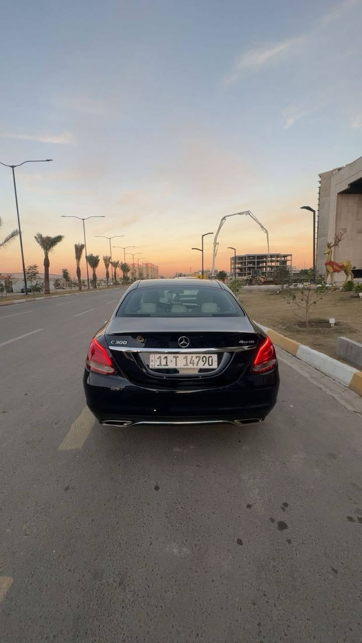 Marseds Benz C300 4Matic
موديل 2018
رقم بغداد هزه وسنويه جديد باسمي
داخل بيجي 
سقف بانوراما 
عداد المسافة 55 ميل 
بجم Amg
صدر كامل جديد 
تخم تاير جديد
صفر مسج 
الحادث مثل ما موضح جاملغ وبنيد
وباب السايق كلير 
مكاني العامريه
السعر 21،800 $
*********** واتس اب موجود
