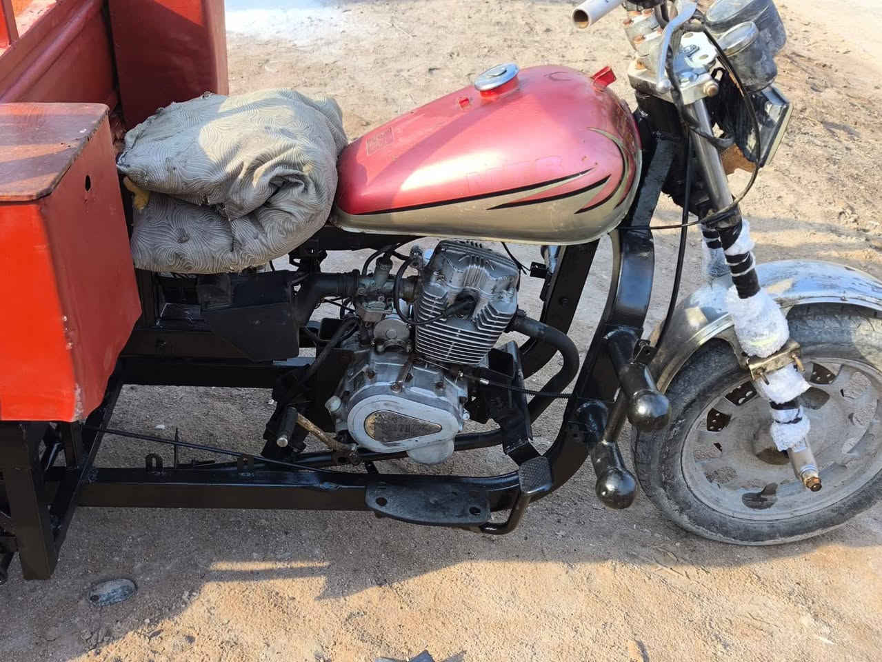 سلام عليكم ستوتة كلك للبيع نوع أم تي ار ستوته نضيفه غراضهه كلهه تعمير تونه شادهن نكرة سلف ادوات ***********
