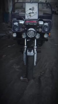 شباب ستوته جمره فحل للبيع ستوته مصبوغه جماليه موديل 20 وهاذه رقمي 0775...