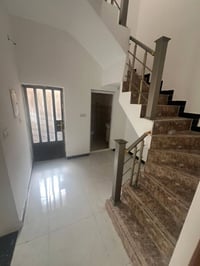 للإيجار في السيـديـــــــة  ٥٠ متر ركن  يتكون من غرفتين نوم وصاله ومطب...