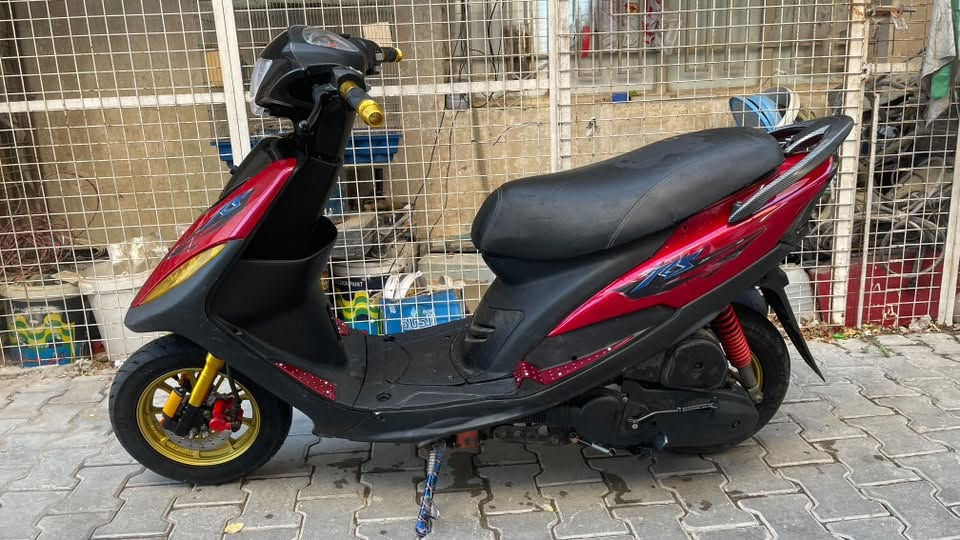 دراجه مكفوله من كلشي
مكفوله من التبخير 
دراجه مال جناي 
كلشي بيها رياضي اصلي 
للاستفسار 
***********
بغداد 

السعر ((750))
