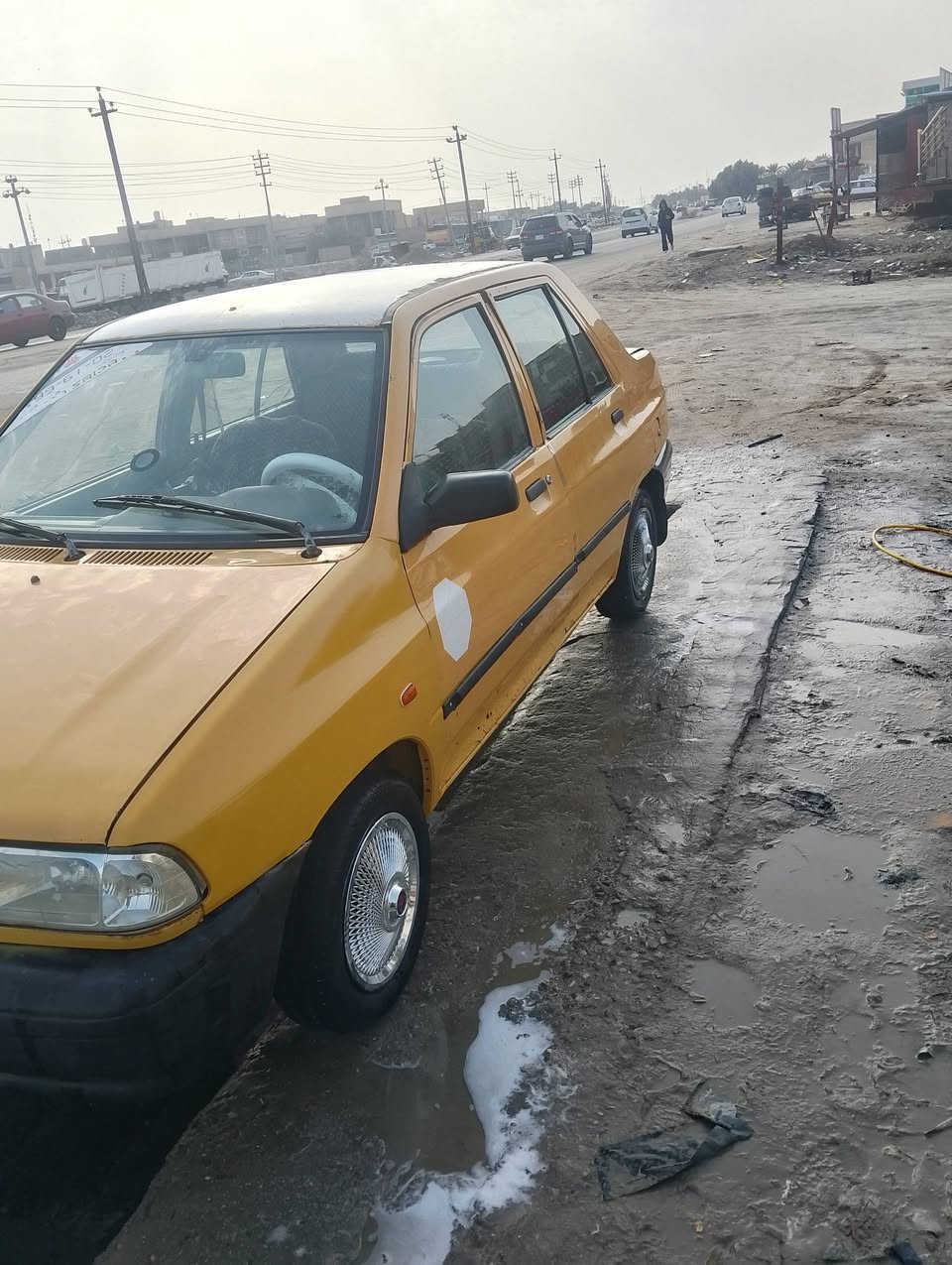 سلام وعليكم سايبه للبيع مديل 17 مكينه جديده مال كيه براند كير ومكينه مكفولات لكشر بي نضيف بس بي زنجار بلبيبان قليل تبريد ثلج شغال كهربائيات كله شغاله لسعر 26وبيه مجال   هاذ رقمي بي واساب***********
