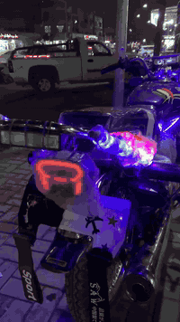 دراجة للبيع سونك 5كير مابيه اب نقص اوراق الدراجه موجوده العداد شاشه كهربائيات شغاله كله دراجه هندر واحد سعر 800وبيه مجال***********
