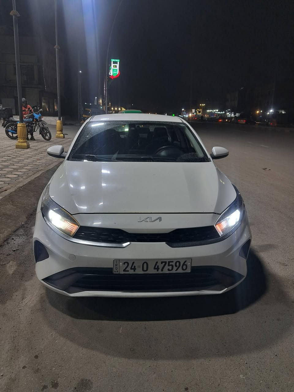 كيا فورتي موديل ٢٠٢٢ أمريكي حادث بلمشور رقم دهوك جديد / شرط تحويل شاشا حساس لد زنون ماشيه ٢٠ ميل جديده سياره مال بيت /// السعر ١٤٢ الك حك جيه العنوان بغداد جديده المشتل شارع المطبك واتساب *********** بيع فقط
