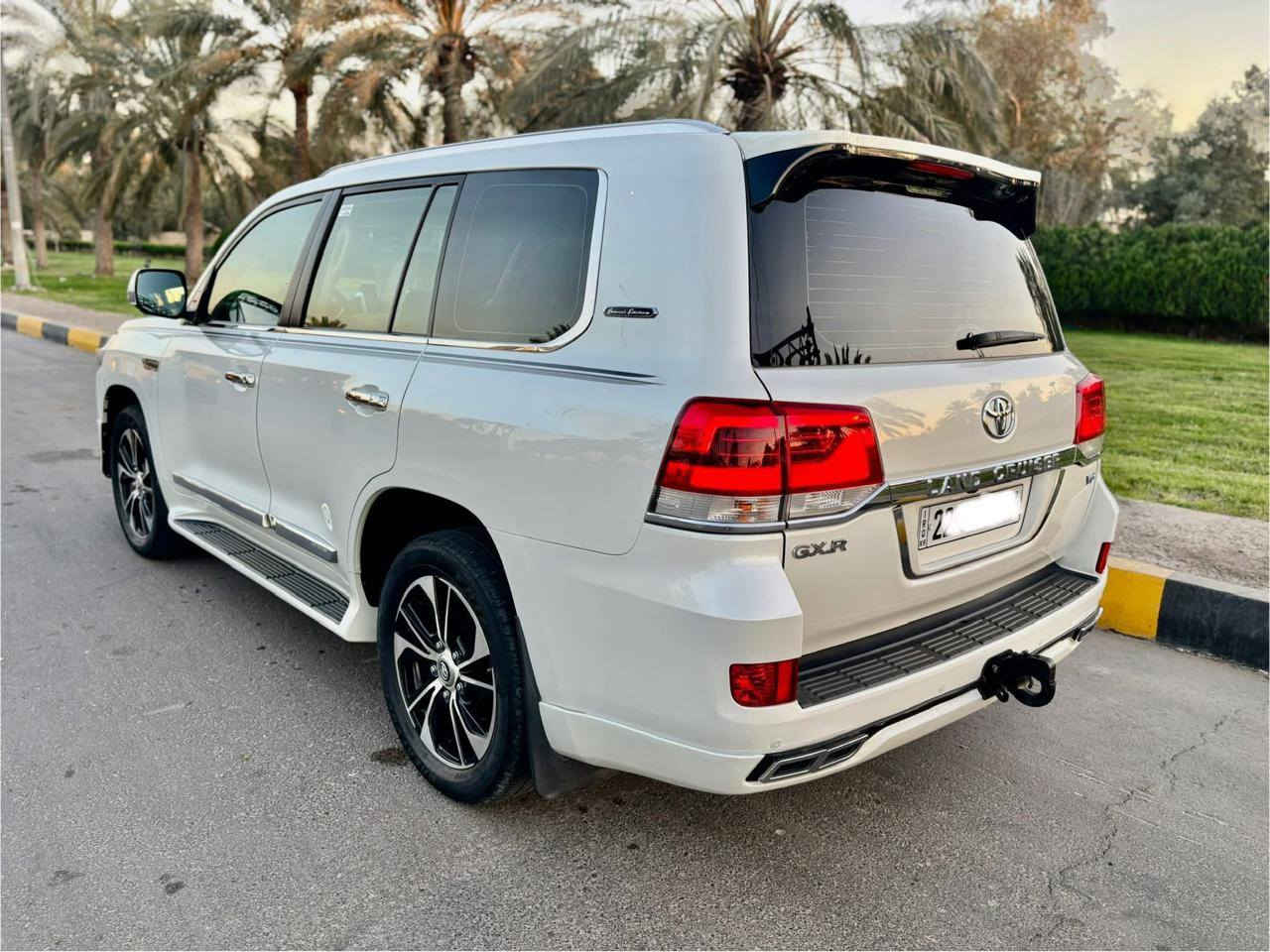 السلام عليكم لاندكروز موديل 2021 
شركات
محرك 6 سلندر  
رقم اربيل  
السيارة بيها ربع جاملغ صبغ موضح بسونار موجود اكو فيديو لسيارة 
مكان سيارة بابل 
السعر 490وبية مجال قليل
***********
