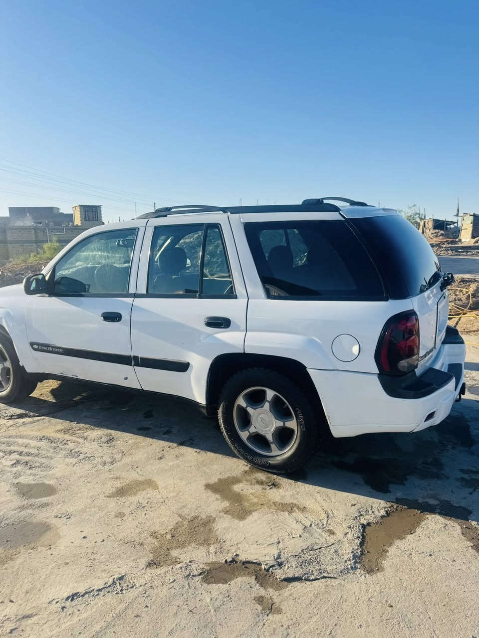 بلايزر لبيع موديل 2004
***********
