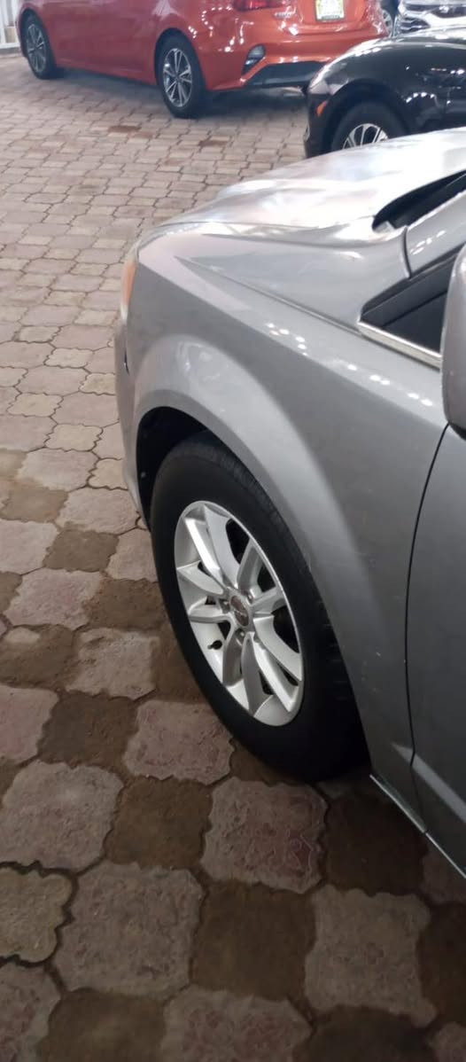 سلام عليكم 
دوج كرفان موديل ١٩ 
بي بنيد
وجاملغ الأمامي ونص بل جاملغ الخلفي 
سيارة حلوه مابي نقص 
فول موصفات 
فه SXT
السعر١٧٥بي مجال 
رقم جديد كربلاء 
ترهم مراوس ونقداً 
مكان النجف الحيدرية
***********
